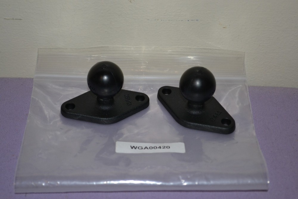 Lot of Two RAM Mount RAM-B-238U Aluminum 1” Ball With Diamond Plate ~~ New