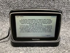 TomTom GO 740 Live GPS Navigator 4.3 Touchscreen Traffic Used