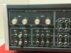 Accuphase C-200 Stereo Preamplifier Vintage Audio Control Amp.