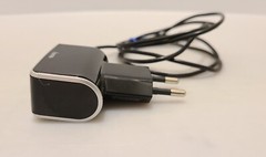 Hama AC to DC Switching Power Adapter w/ Europlug and Micro-USB connectors