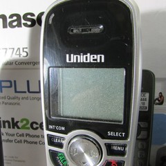 Uniden Cordless Phone Lot 4 Handsets Bases Answering Machine DECT 6.0 DCT648