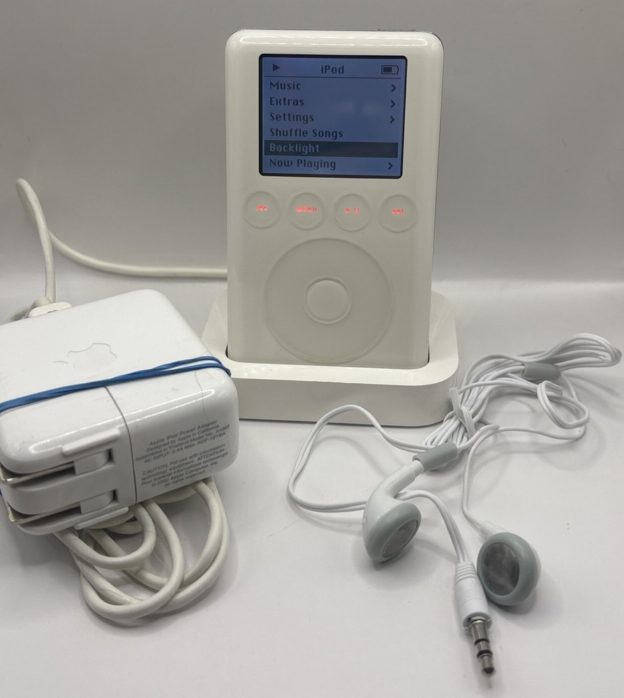 Apple iPod Classic 3rd Generation A1040 40GB Music Player Tested Works READ