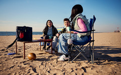 JBL Clip 5, Ultra-portable waterproof speaker.