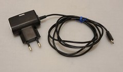 Hama AC to DC Switching Power Adapter w/ Europlug and Micro-USB connectors