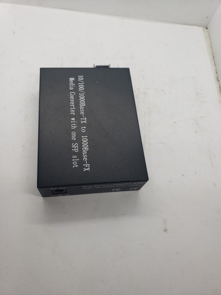 10/100/1000M FIBER ETHERNET MEDIA CONVERTER ONE SPF SLOT, NNB