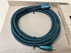 AudioQuest Evergreen 2M, 6 feet 6 inches RCA to RCA VGC