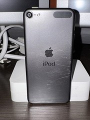 Apple iPod Touch 7th Generation/ 32gb Space Gray/ Used
