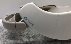 HTC VIVE 2Q27200 DEVELOPER KIT EDITION WITH VIVE FOCUS CONTROLLER TESTED WORKING
