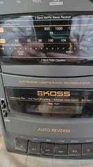 Vintage 1994 Koss HG20 Radio Cassette Player Detachable Speakers AC or Battery