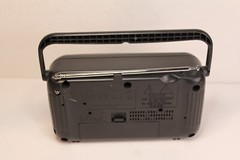Panasonic RF-544 Portable AM / FM Radio Handle Antenna AC or Battery Works