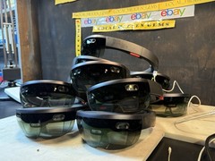 Microsoft 1688 HoloLens Development Edition AR Headset