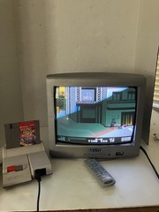Sanyo TV 13″ DS13204 Front A/V Inputs Retro Gaming w/Remote Working-Coaxial Con