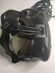 HTC Vive – Virtual Reality VR Headset