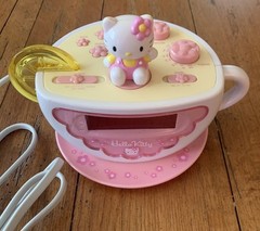 Hello Kitty Sanrio RCA Alarm Clock Radio Pink Teacup AM/FM Decor Digital WORKS