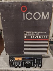 Icom Model IC-R7000 Multi-Mode Wide Band VHF/UHF Receiver – Tested & Working