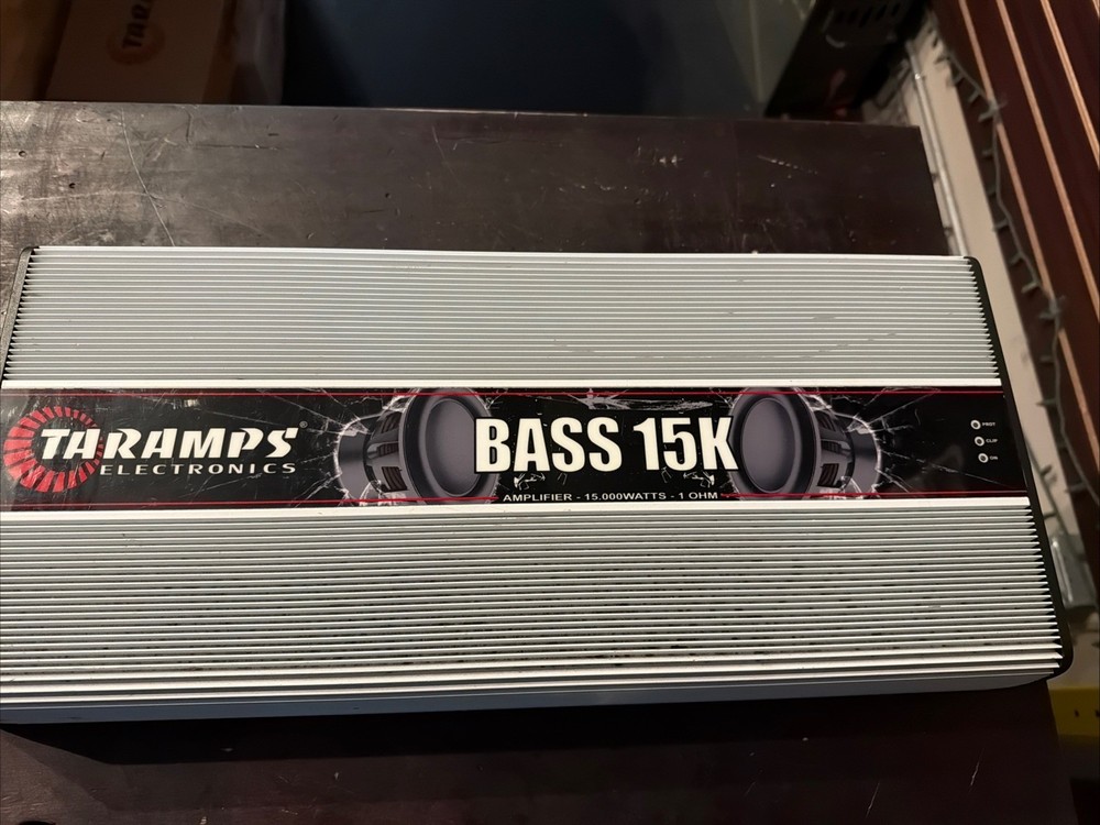 Taramps Bass 15k 15000W 1 Ohm Car Amplifier
