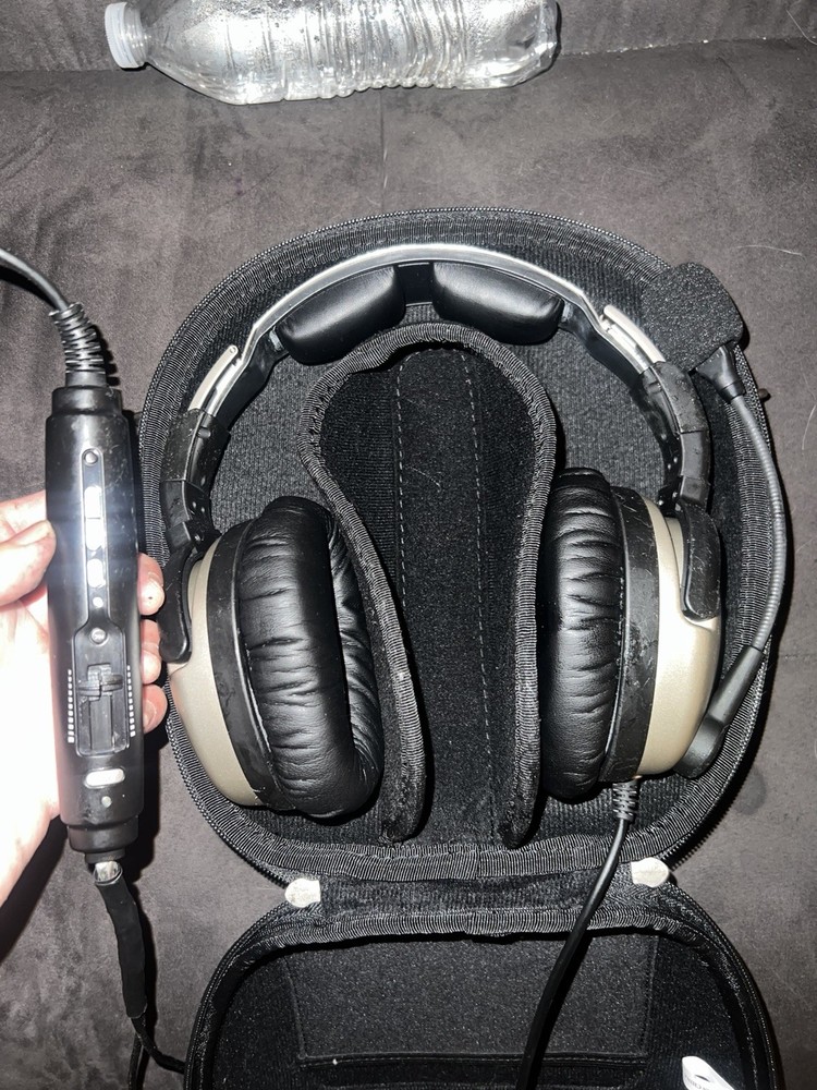 Zulu Aviation Over-Ear Wired Headset Black/Silver w/ Boom Mic, Carry Case