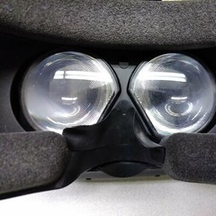 HTC Vive Virtual Reality Headset w/ cables + OEM Link Box and power adapter