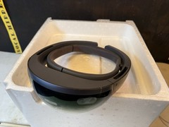 Microsoft 1688 HoloLens Development Edition AR Headset