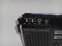 1975/75 ITT SCHAUB-LORENZE AM/FM RADIO – COMPLETE & WORKING