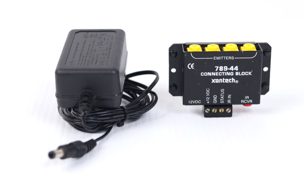 Xantech 789-44 Connecting Block With Connector & PSU w471