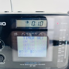 CASIO Freedom Vision LCD Color TV with FM / AM Clock Radio | AV-100 | Portable
