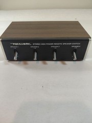 Realistic Stereo High Power Remote Speaker Switch 4-Way Selector Cat. No. 40-135