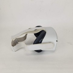 Meta Quest 2 32GB Standalone All-in-One VR Headset Only KW49CM