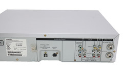 Panasonic VHS VCR DVD Combo Convert VHS to Digital USB Capture AV-HDMI Adapter