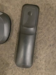 LOGITECH HARMONY ELITE UNIVERSAL REMOTE N-R001 HAS LINES ON SCREEN