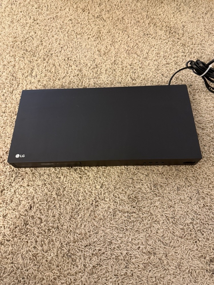 LG UP875 Ultra HD 4K 3D Blu-ray DVD Player – No Remote TESTED & WORKING