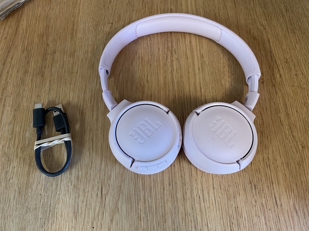 JBL Tune 510BT Pink Bluetooth Headphones Tested