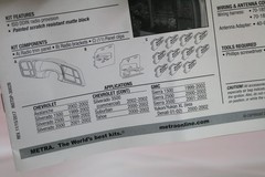 Metra DP-3002B DDIN Dash Kit for Select 99-02 GM Full-Size Truck/SUV, NEW #N1