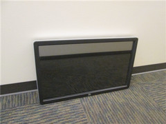 Elo ET3202L 32″ Interactive Touchscreen Display Digital Signage LCD No Stand