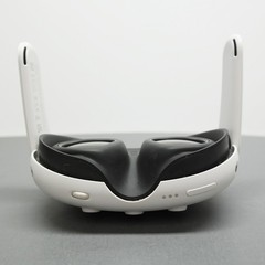 Meta Quest 3 S3A 128GB VR Headset Only ISSUE