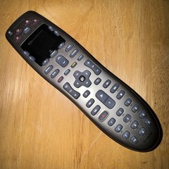 Logitech Harmony 650 Infrared All-in-One Universal Remote Control (Tested)