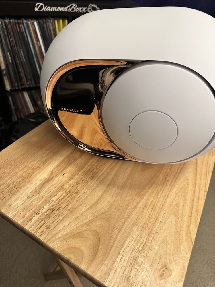 DEVIALET Phantom I 108dB Gold Wireless Active Speaker White. With Remote