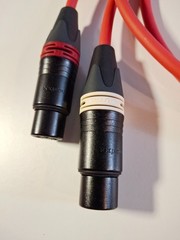 XLR Balanced Interconnect Cable (1m) PAIR – MOGAMI Wire NEUTRIK – RED/BLACK