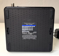 TiVo w/ Lifetime Service Mini Vox TCDA95000