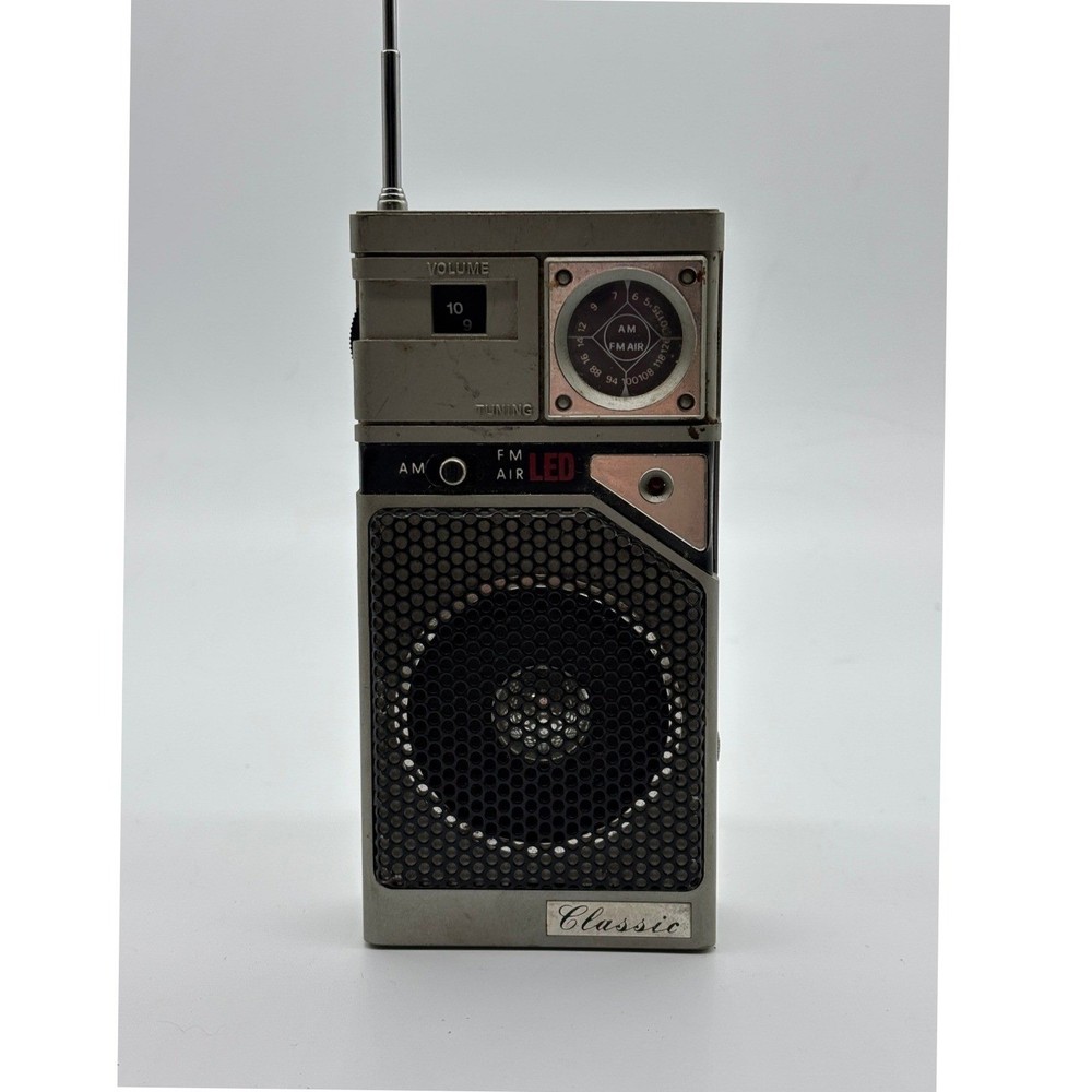 Vintage Classic DO-10 AM FM AIR Band Portable Radio LED Hong Kong Tested Works