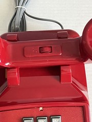 Cortelco Red Analog Desk Telephone 250047-VBA-20M Retro Push Button Volume