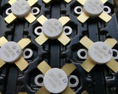 HG(HuaGao) 8 PCS 2SC2879C (M8) build by China HG Semiconductor