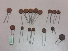 NOS Sprague 3kV Ceramic Disc Capacitors – RF/Bypass Set 68pF–0.005µF – 16 pcs