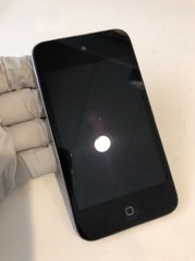 Apple iPod touch 4th Generation Black (8 GB) – Good Condition