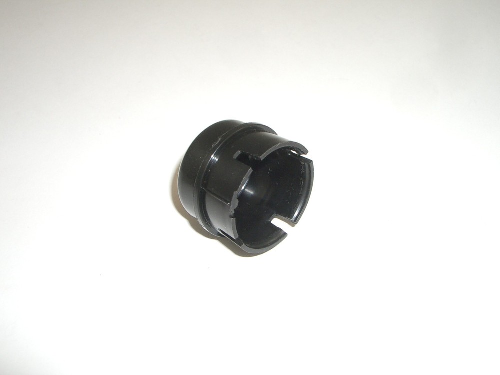 1X PLASTIC OCTAL STYLE SOCKET HOOD CAP 3RPC FITS AMPHENOL 86-CP8 78-S8 86-3-13